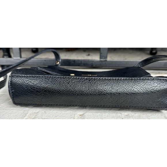 Sole Society  Black Pebbled Leather With Gold Tone Adjustable Strap‎ Crossbody - Picture 13 of 15